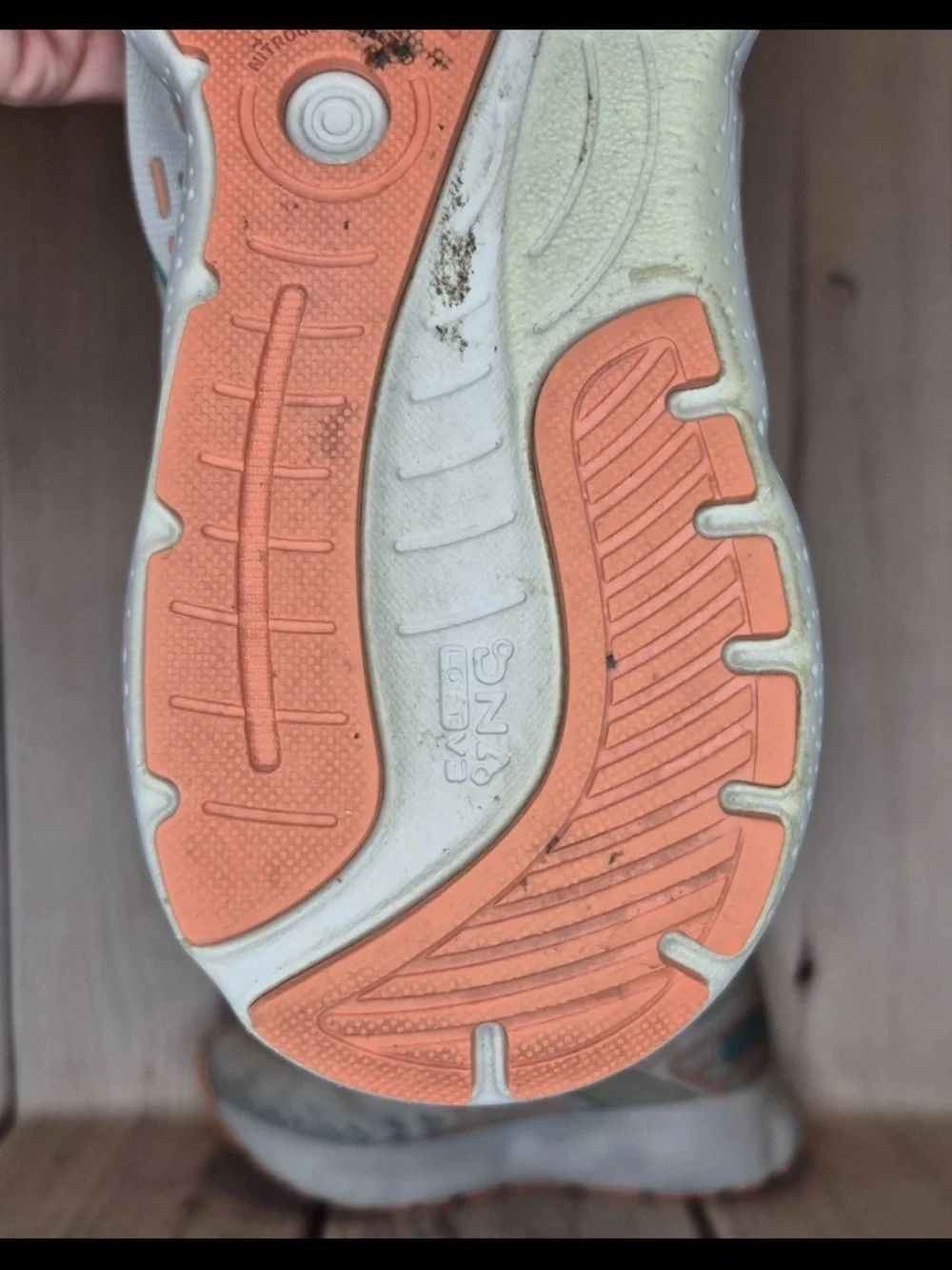 Brooks Glycerin 20 Women's Size 9D Wide Running Shoes Oyster/Latigo Bay/Coral